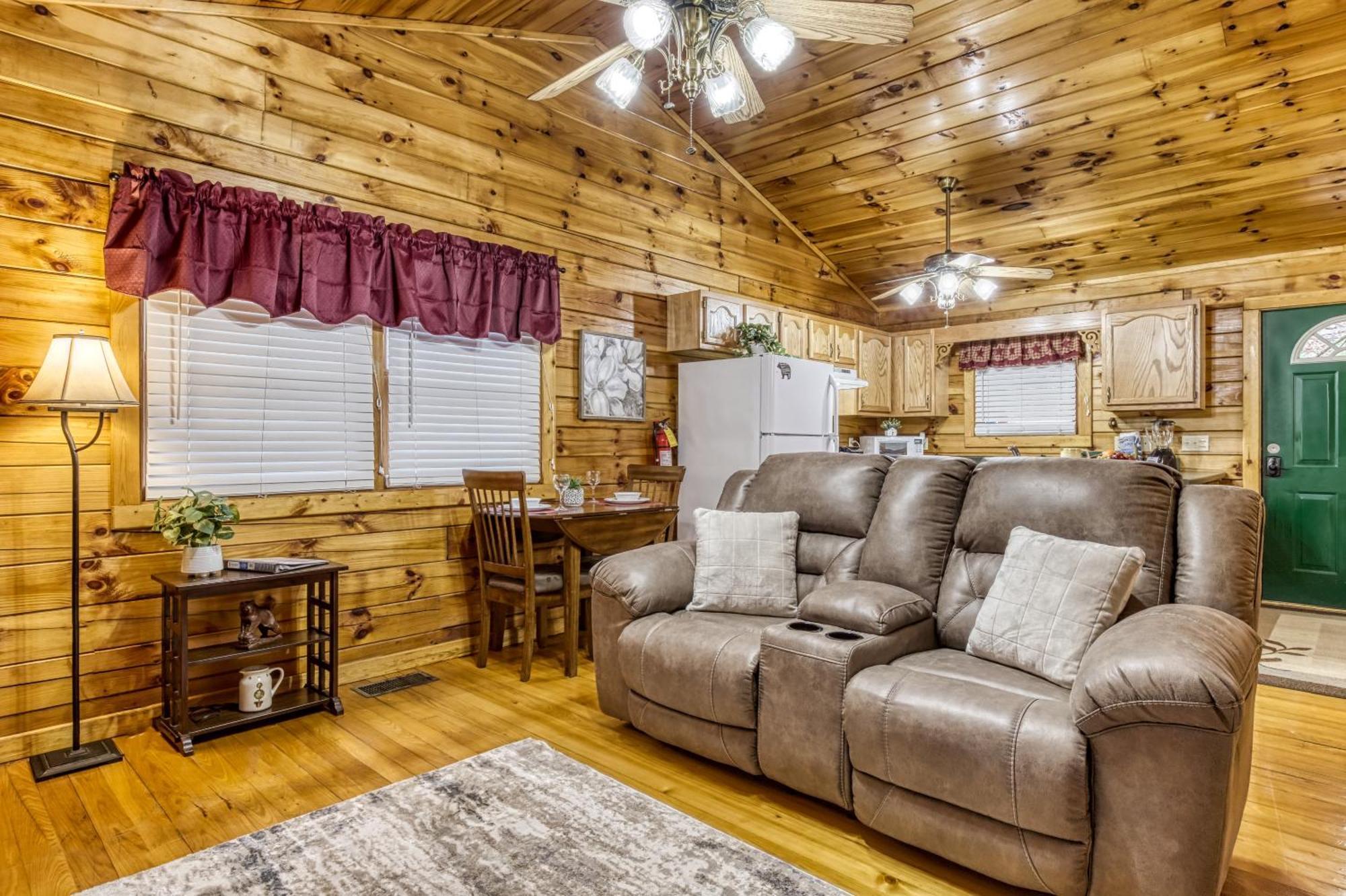 Romantic Retreat Gatlinburg Luaran gambar